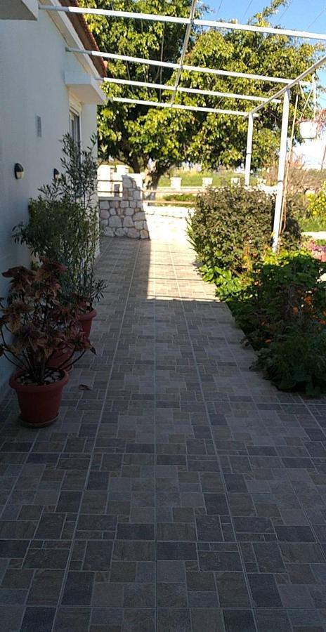 Anastasia'S Garden House Jaliszósz Kültér fotó