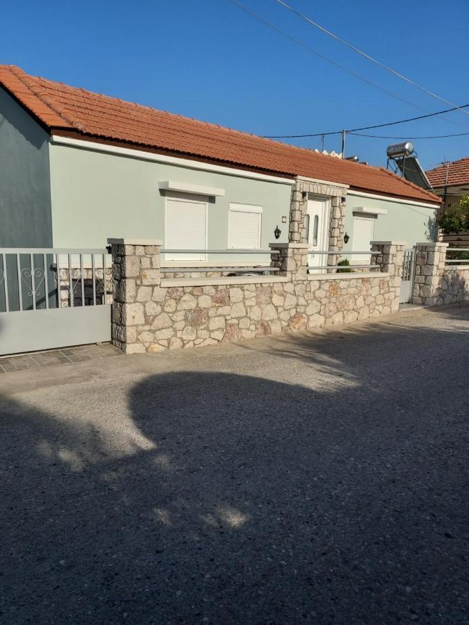 Anastasia'S Garden House Jaliszósz Kültér fotó