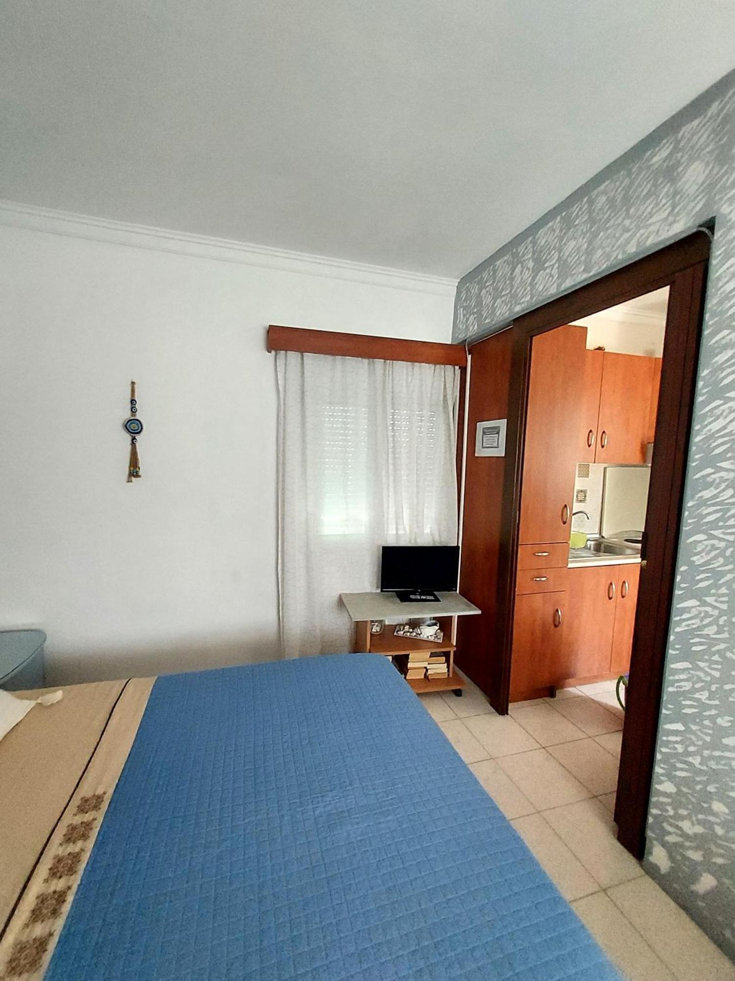 Anastasia'S Garden House Jaliszósz Kültér fotó