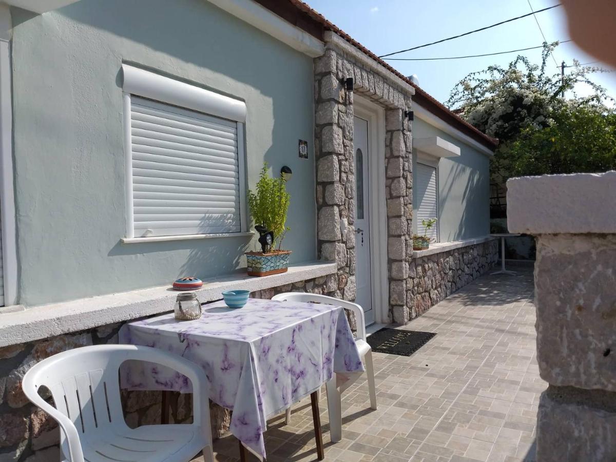 Anastasia'S Garden House Jaliszósz Kültér fotó